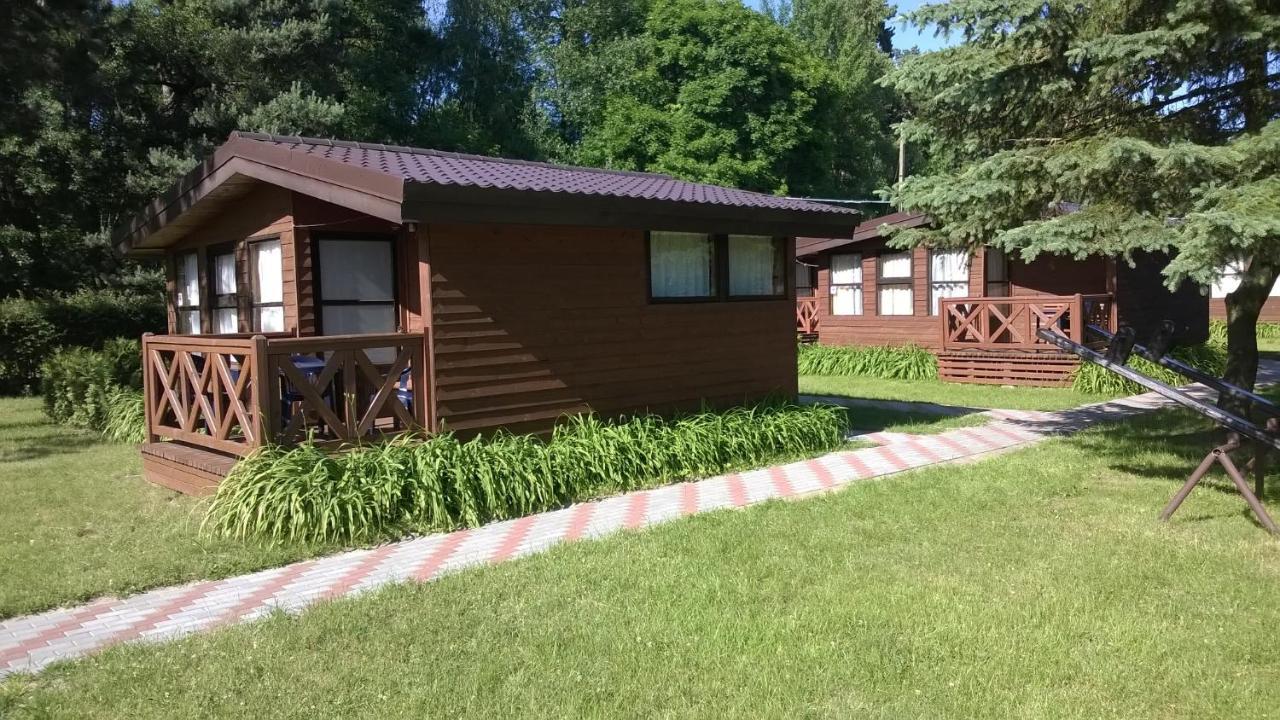 Вілла Osrodek Wypoczynkowy Amber Конти-Рибацькі Екстер'єр фото