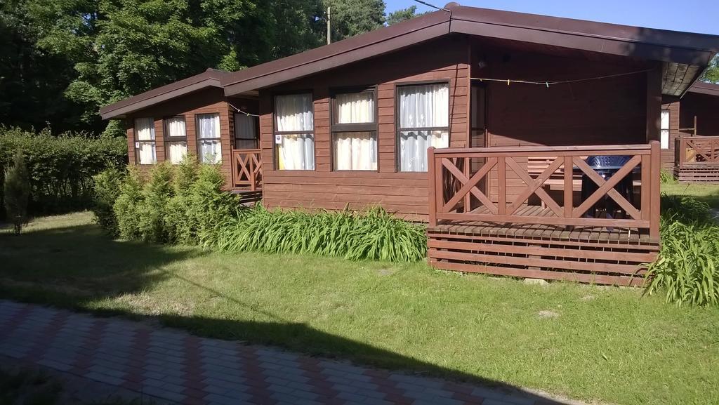 Вілла Osrodek Wypoczynkowy Amber Конти-Рибацькі Екстер'єр фото